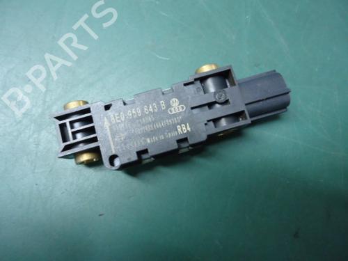 Used Electronic module AUDI A4 B7 Avant (8ED) 3.0 TDI quattro (233 hp) 22465742