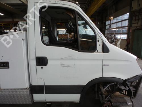 Porte avant droite IVECO DAILY IV Platform/Chassis 40C18 (176 hp) 22481457