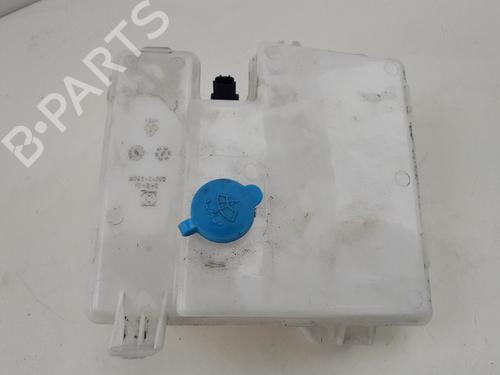Used Windscreen washer tank Windscreen washer tank 22512174 22512174