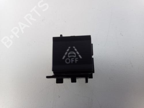 Used Switch Switch PEUGEOT 208 II (UB_, UP_, UW_, UJ_) e-208 (136 hp) 22509943 22509943