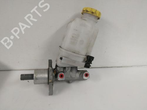 Used Brake master cylinder Brake master cylinder ALFA ROMEO 147 (937_) 1.9 JTD (937.AXD1A, 937.BXD1A, 937.AXV1A, 937.BXB1A,... (115 hp) 22451559 22451559