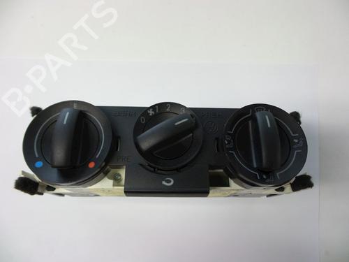 AC Styreenhet / Manøvreringsenhet VW FOX Hatchback (5Z1, 5Z3, 5Z4) 1.2 (55 hp) 22458267