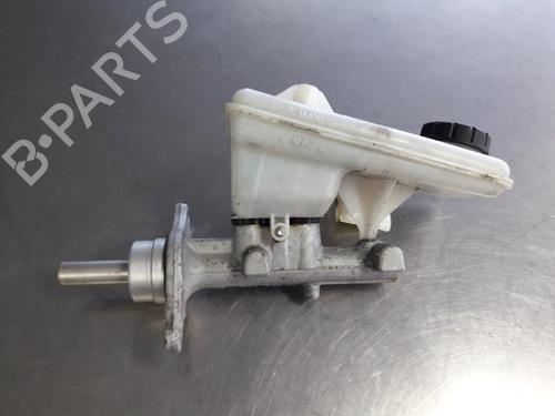 Used Brake master cylinder Brake master cylinder OPEL VIVARO A Van (X83) 2.0 CDTI (F7) (90 hp) 33245351 33245351