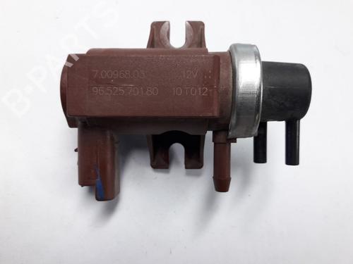 Used Electronic sensor FORD FIESTA VI (CB1, CCN) 1.6 TDCi (90 hp) 30837595