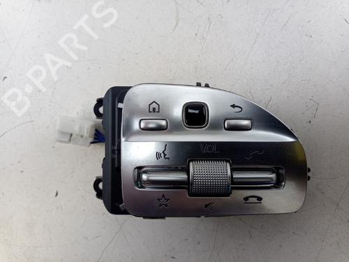 Used Steering wheel controls Steering wheel controls 38462269 38462269