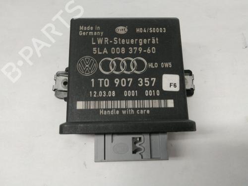 Used Electronic module SKODA OCTAVIA II Combi (1Z5) 1.9 TDI (105 hp) 28819457