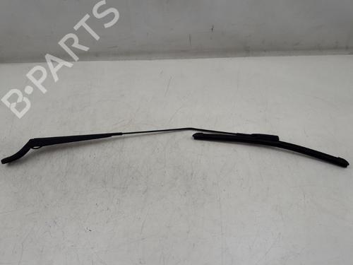 Used Front windshield wiper arm Front windshield wiper arm 38934311 38934311