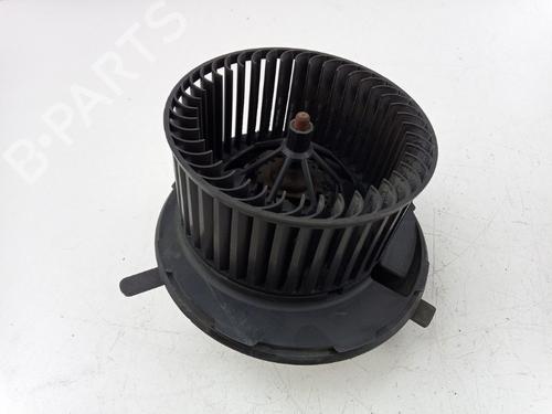 Used Heater blower motor Heater blower motor SEAT LEON (1P1) 1.4 16V (86 hp) 33811807 33811807