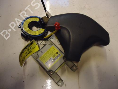 Used Driver airbag MITSUBISHI LANCER V Station Wagon (CB_W, CD_W) 1.6 16V (CB4W) (113 hp) 22453862