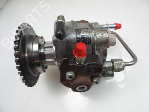 Used Injection pump LAND ROVER DEFENDER Pick Up (L316) 2.4 Td4 4x4 (L317) (122 hp) 22475051