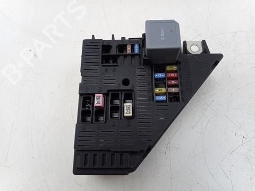 Used Fuse box VOLVO V60 II (225) T8 Plug-in Hybrid AWD (390 hp) 30159791