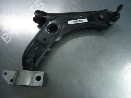 Used Right front suspension arm SKODA OCTAVIA II Combi (1Z5) 1.6 (102 hp) 22458389