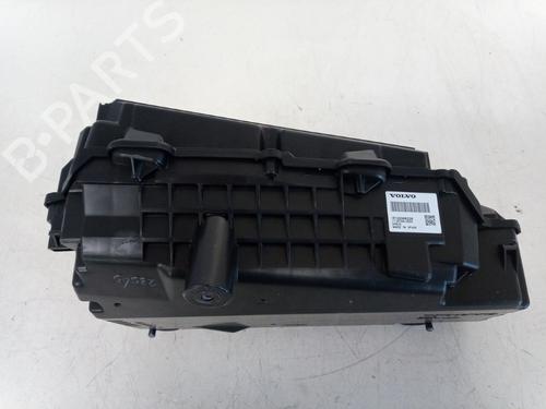 Display monitor VOLVO V60 II (225) T8 Plug-in Hybrid AWD | BP30159774C48