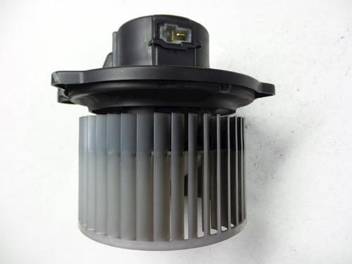 Used Heater blower motor HYUNDAI i30 Estate (FD) 1.6 CRDi (116 hp) 22470427