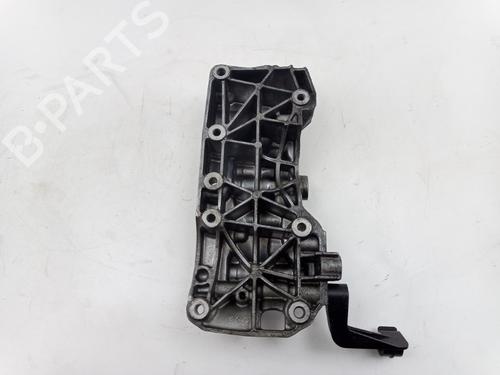 Support BMW 1 (F20) 116 d | BP22496871C155 