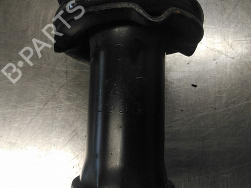 Right front shock absorber HONDA CIVIC VI Hatchback (EJ, EK) 1.4 i S (EJ9) | BP22452875M17