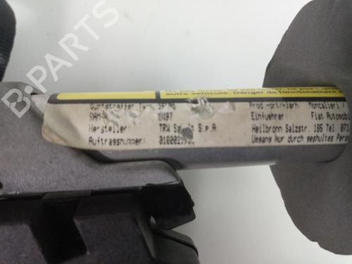 Front right seatbelt FIAT PUNTO (176_) 55 1.1 | BP22513495I25 