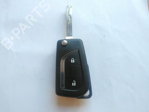 Modulo electronico Modulo electronico TOYOTA YARIS (_P13_) 1.3 (NSP130_, NSP130) (99 hp) 36888988 36888988