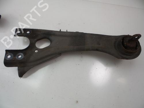 Braço suspensão trás esquerdo KIA CEE'D SW (ED) 1.6 CRDi 115 (115 hp) 30823041