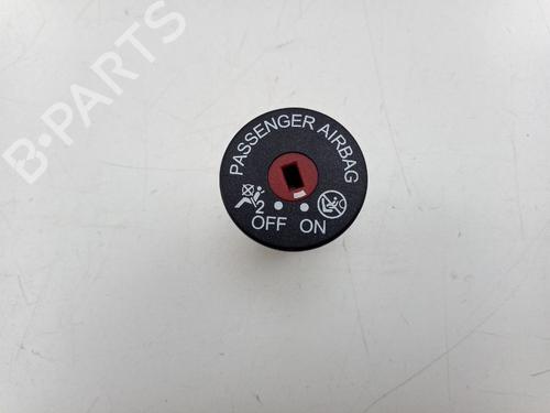 kombi-kontakt-stilkkontakt-ford-transit-custom-v362-van-fy-fz-2012-32241516 main image