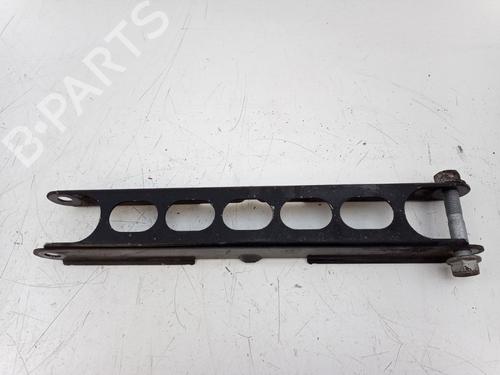 Used Right rear suspension arm BMW X1 (E84) xDrive 20 d (184 hp) 22505939