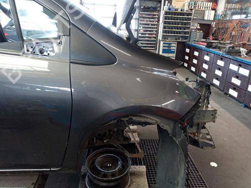 Used Right front fenders TOYOTA YARIS (_P13_) 1.3 (NSP130_, NSP130) (99 hp) 29833603