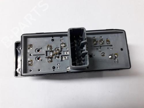 Switch KIA CARENS III MPV (UN) 2.0 CRDi 140 | BP22506707I30 