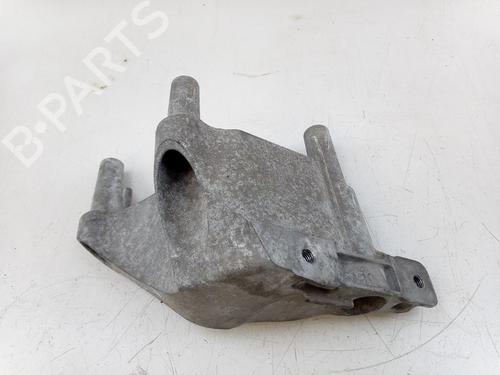 Used Engine mount OPEL ASTRA K Sports Tourer (B16) 1.0 Turbo (35) (105 hp) 30261291