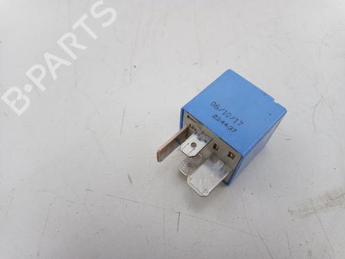 Used Electronic sensor PEUGEOT 5008 II (MC_, MJ_, MR_, M4_) 1.6 BlueHDi 120 (MCBHZH, MCBHZW) (120 hp) 22493807