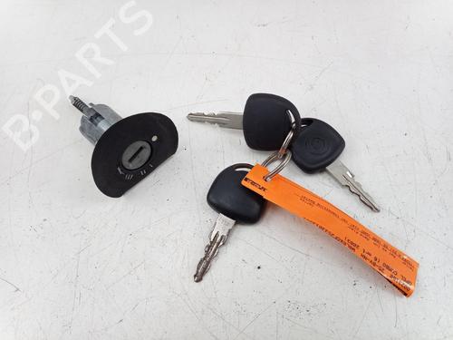 Switch OPEL COMBO Box Body/MPV 1.7 DTI 16V | BP34523408I30 - Image 1