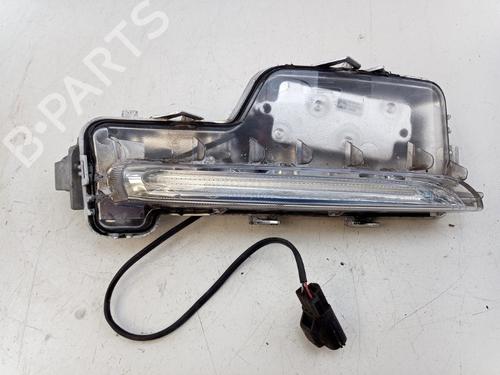 Used Right daytime light Right daytime light 37724579 37724579