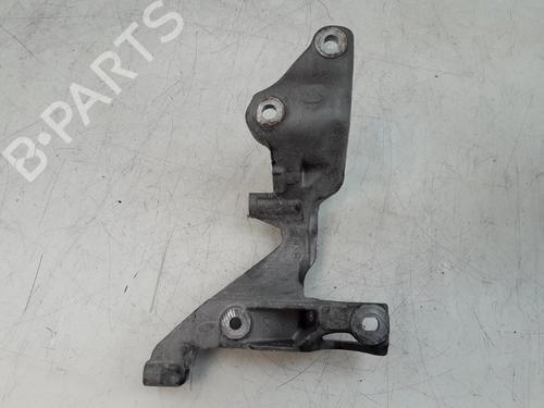 Used Engine mount OPEL VIVARO B Van (X82) 1.6 CDTI (05) (90 hp) 32394668