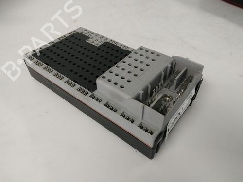 Sikringsdose VOLVO S60 I (384) 2.4 D (130 hp) 22453532