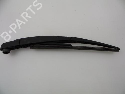 Bakre vindusviskerarm RENAULT TWINGO II (CN0_) 1.2 16V (CN04, CN0B) (75 hp) 22473057