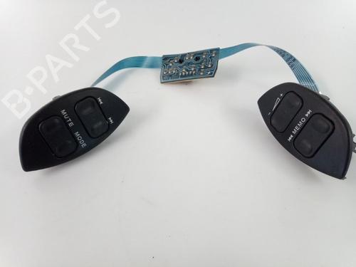 Used Steering wheel controls CITROËN XSARA PICASSO (N68) 1.8 16V (115 hp) 22503642