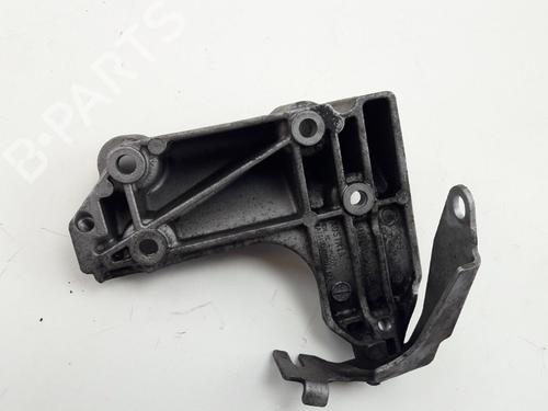 Support BMW 1 (E87) 118 i | BP22511737C155 