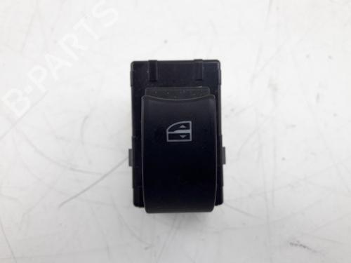 Used Switch RENAULT KOLEOS I (HY_) 2.5 (HY0C, HY0N) (171 hp) 22500646