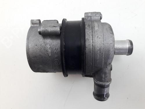 Pompe de circulation d'eau AUDI A4 B9 Avant (8W5, 8WD) 1.4 TFSI (150 hp) 22512402