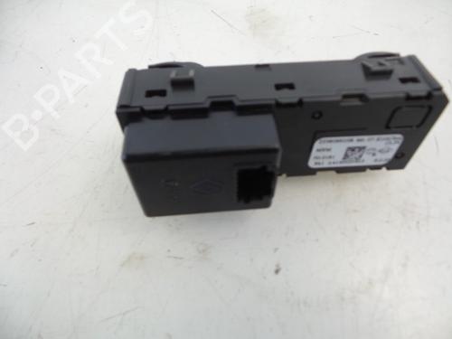 Switch RENAULT CLIO IV Grandtour (KH_) 1.5 dCi 90 (KHN3, KHN4) | BP22487983I30 