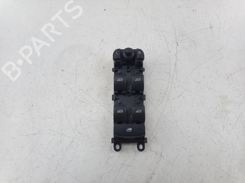 Used Switch VOLVO V40 Hatchback (525) T3 GTDi (150 hp) 25292867