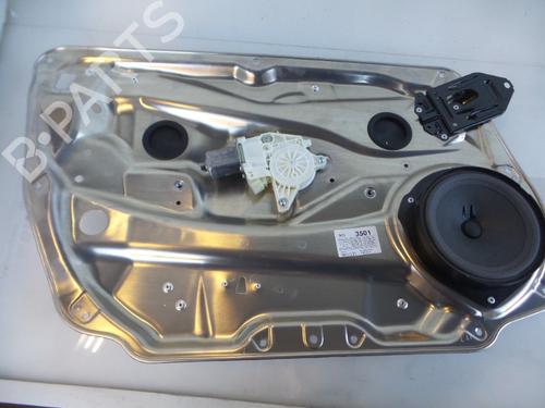 Rudehejsemekanisme ventre foran MERCEDES-BENZ E-CLASS (W212) E 200 CDI / BlueTEC (212.005, 212.006) (136 hp) 22479507