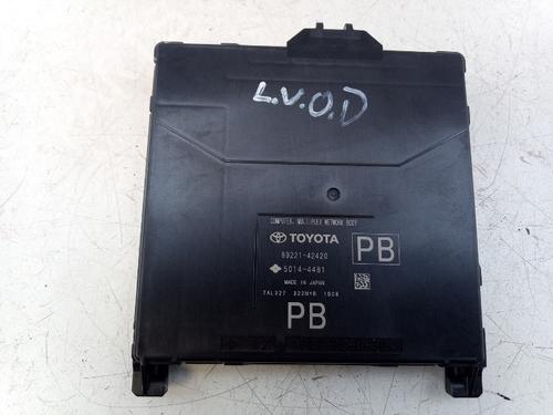 Modulo comfort Modulo comfort TOYOTA RAV 4 V (_A5_, _H5_) 2.5 Hybrid (AXAH52) (218 hp) 34194856 34194856