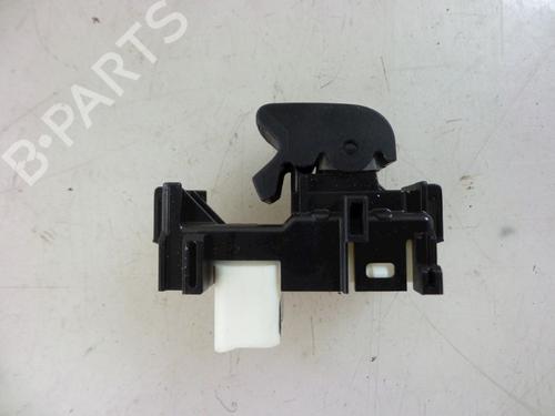 Used Switch TOYOTA YARIS (_P13_) 1.3 (NSP130_, NSP130) (99 hp) 22506191