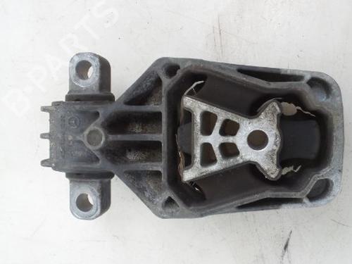 Used Engine mount MERCEDES-BENZ A-CLASS (W176) A 180 CDI (176.000) (109 hp) 22488525