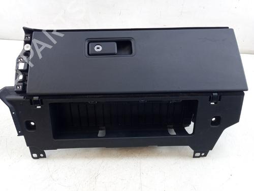 Used Glove box Glove box PORSCHE TAYCAN (Y1A) Turbo (Y1AFC1) (680 hp) 40187941 40187941