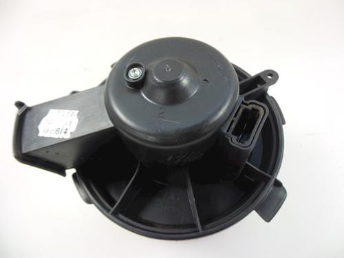 Used Heater blower motor PEUGEOT 206+ (2L_, 2M_) 1.4 i (2LKFWA, 2MKFWA) (75 hp) 22482256