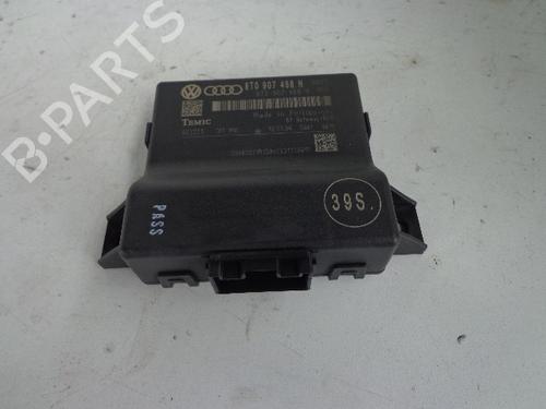 Used Electronic module AUDI A4 B8 (8K2) 2.0 TDI (143 hp) 30834941