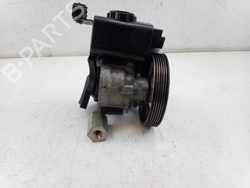 Pompe de direction assistée PEUGEOT 206 Hatchback (2A/C) 1.4 16V (88 hp) 32999138