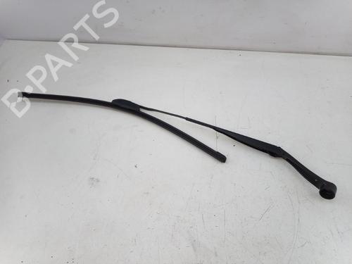 Used Front windshield wiper arm SUZUKI VITARA (LY) 1.4 T (APK414) (140 hp) 24209807