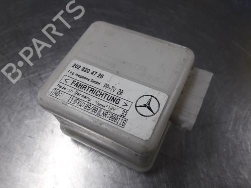 Used Electronic module MERCEDES-BENZ C-CLASS (W202) C 180 (202.018) (122 hp) 22499082
